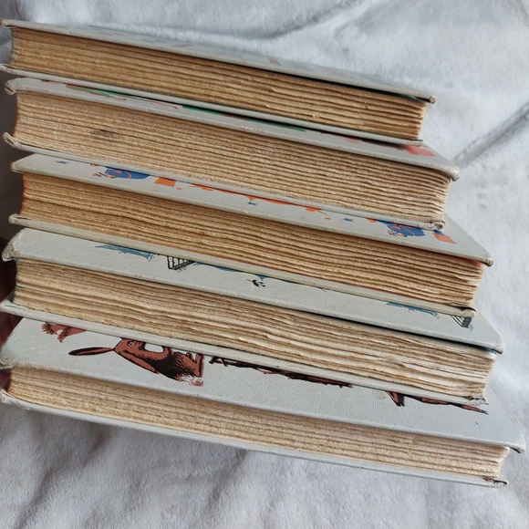 Vintage childrens books Bambi Black Beauty Shakespeare Robinson Crusoe Huck Finn - Picture 4 of 14